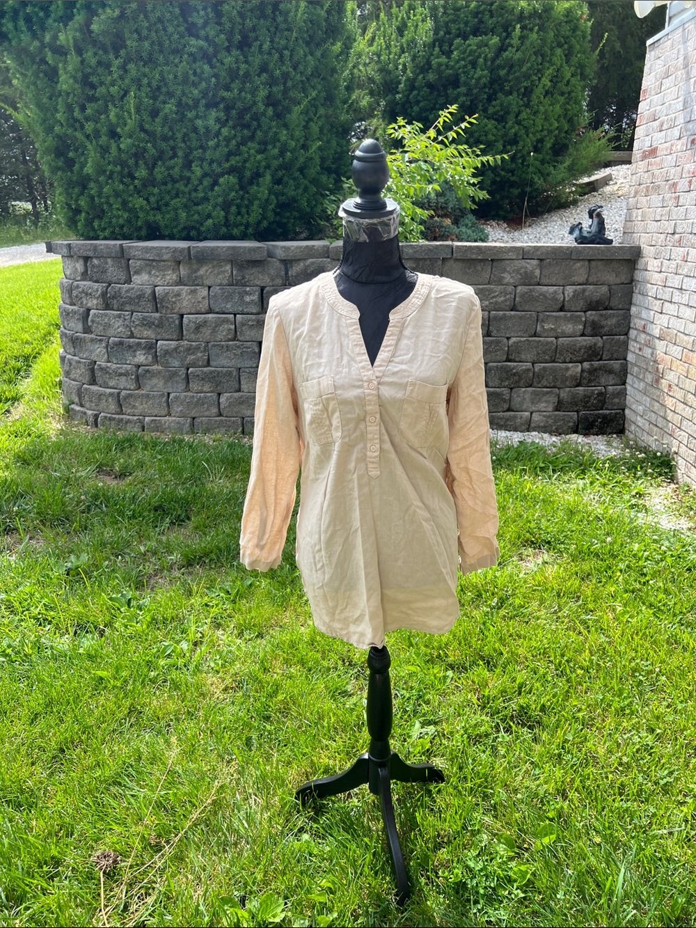 Casual Cream Button-Front Tunic Top